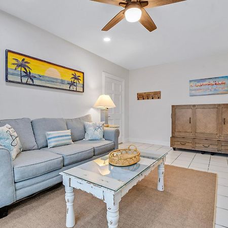 Funshine Pointe Capri Διαμέρισμα St. Pete Beach Εξωτερικό φωτογραφία